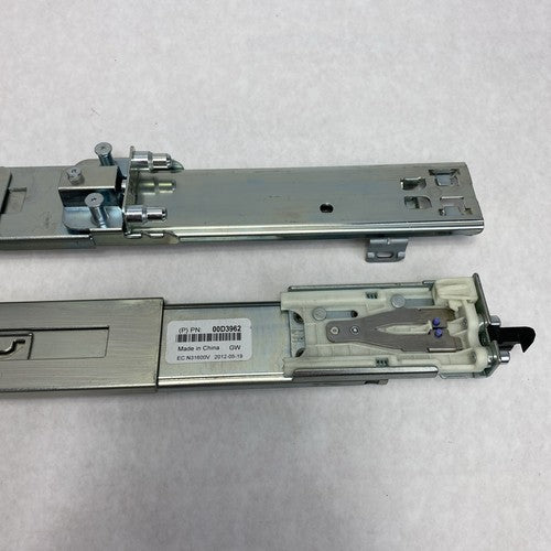 IBM Generation III 00D3962 00D3963 1U Rail Kit - Left And Right