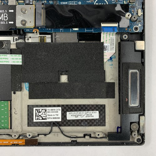 Dell XPS 15 9575 2-in-1 15.6" i5-8305G 2.8 GHz 8 GB Ram No OS No HDD No Batt