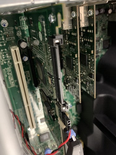 Dell PowerEdge T300 Xeon E6405 2.13 GHz 2GB RAM No HDD No OS