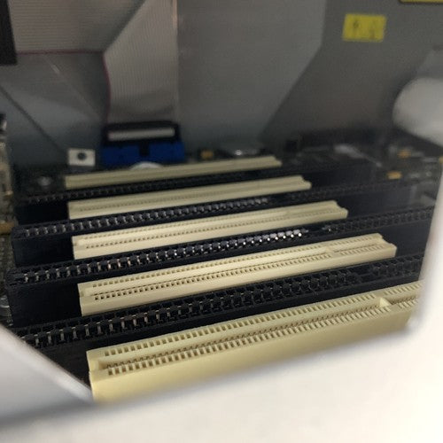 Compaq Proliant 1600 Vintage Tower 1x Pentium II 350 MHz 64 MB Ram No OS No HDD
