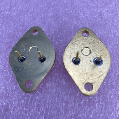 Lot( 2 ) Motorola 2N2140 Bipolar Transistor 6-44