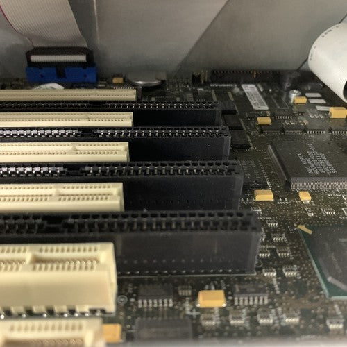 Compaq Proliant 1600 Vintage Tower 1x Pentium II 350 MHz 64 MB Ram No OS No HDD