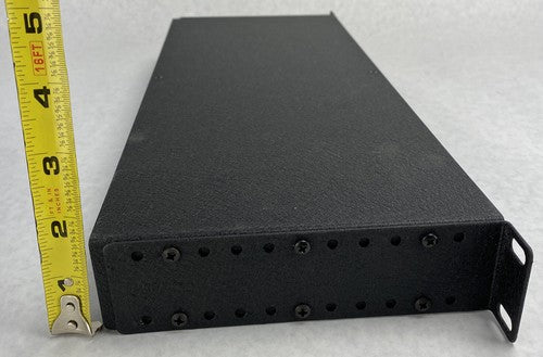 Geist UVHVRN082-002L13C20 Horizontal PDU 100 to 125V 200 to 240V 16/20A