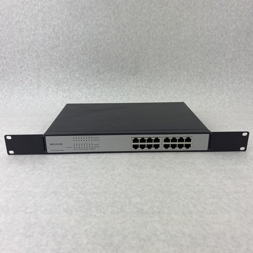 Belkin F5D5141-16 Mountable 16 Port Gigabit Switch w/ Power Cord - Tested