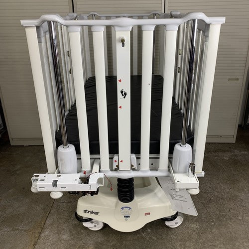 Stryker Cub FL19H Pediatric Crib with Mattress No Handles on Doors No Scale