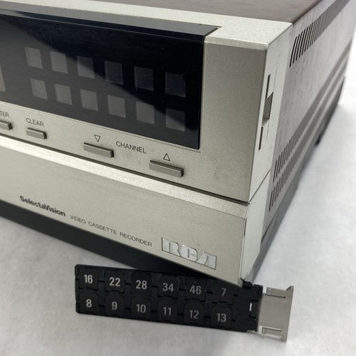 RCA SelectaVision VKT300 VCR VHS Player/Recorder No Remote - For Parts or Repair