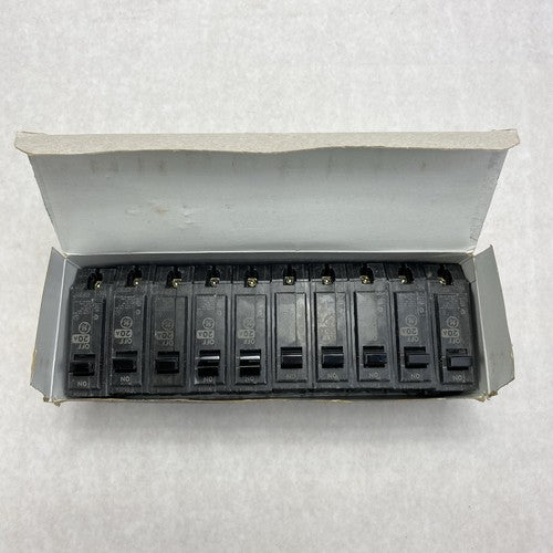General Electric Model C THQL1120 20A Plug In Circuit Breaker Box Of 10