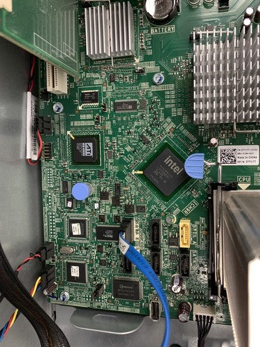 Dell PowerEdge T300 Xeon E6405 2.13 GHz 2GB RAM No HDD No OS