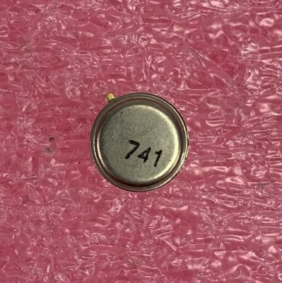 Fairchild 2500728 Metal Transistor (Lot of 13)