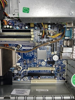 HP Z200 Workstation SFF Intel Core i3-540 3.07GHz 4GB RAM No HDD No OS