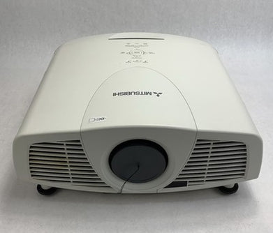 Mitsubishi WD3300U LCD Lamp Projector - Parts or Repair No Remote