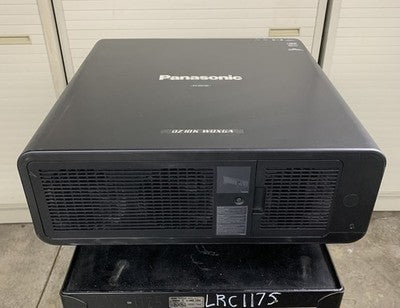 Panasonic PT-DZ10KU WUXGA DLP Lamp Projector Bad Lamp 1 - No Lens No Remote