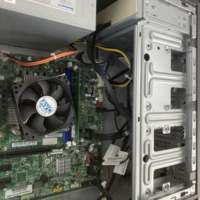 Lenovo ThinkCentre M700 MT Intel Core i7-6700 3.4GHz 1x8GB RAM No HDD No OS