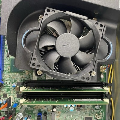 Dell OptiPlex 7040 SFF Intel Core i5-6500 3.2GHz 2x4GB RAM No HDD No OS