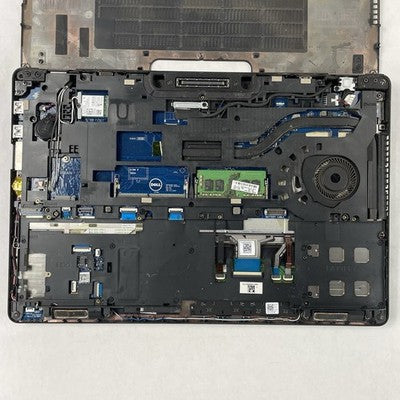 Dell Latitude E5570 15.6" i3-6300U 2.40 GHz 8 GB RAM No SSD No OS No Battery