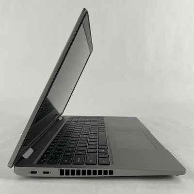 Dell Latitude 5520 15.6" i5-1135G7 2.40 GHz 8GB RAM No SSD No OS No Battery READ
