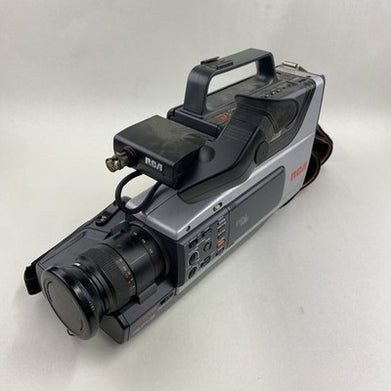 RCA CC320 - Pro Edit VHS HQ Camcorder w/Battery, Adapter, & Case