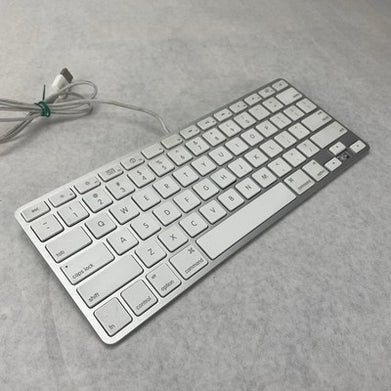 Apple A1242 MB869LL/A Wired Keyboard Tested Missing Key