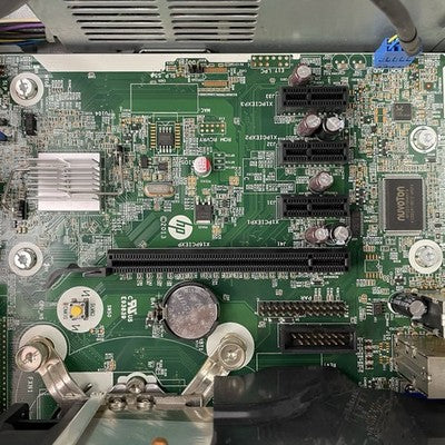 HP ProDesk 400 G1 SFF i3-4130 3.40 GHz 4 GB RAM No HDD/OS