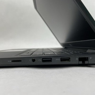 Dell Latitude 3420 14" i5-1145G7 2.60 GHz 8 GB RAM No SSD/OS/AC - Scratched
