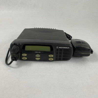 Motorola AAM25KKD9AA2AN CMD1250 Mobile 2-Way Radio with Control Head Untested