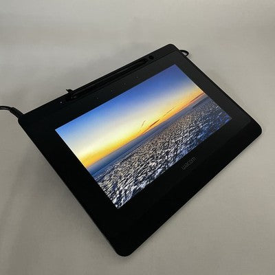 Wacom DTU-1141B 10.1" FHD Drawing Tablet- Screen Dent/No Power Cord & Cord Cover