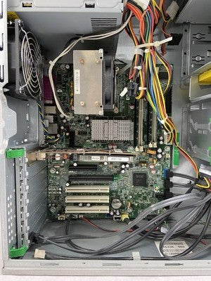 HP xw4600 Workstation Intel Core 2 Duo E8400 3GHz 4GB RAM No HDD No OS