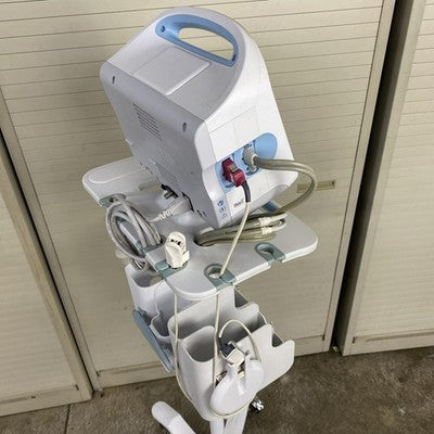 Welch Allyn 6000 Series Vital Sign Monitor 63MTXX w/ Stand 4800-60  No Battery