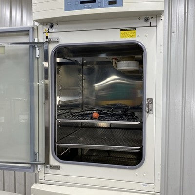 Thermo Forma 3130 Series II Water Jacketed CO2 Incubators
