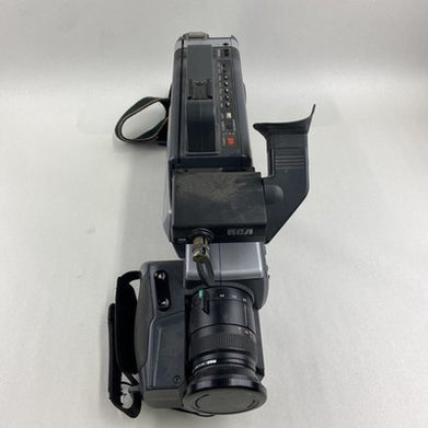 RCA CC320 - Pro Edit VHS HQ Camcorder w/Battery, Adapter, & Case