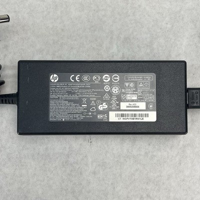 HP TPC-LA52 Original Adapter Part # 681058-001 Lot of 2