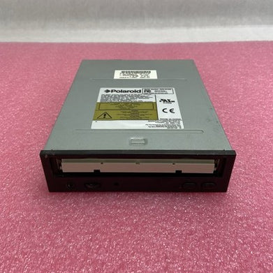 Polaroid BCE 3212IM Internal IDE CD-R/RW Drive Missing Front Panel