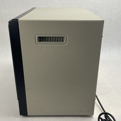 Sanyo VM-4515 Vintage B&W CRT 1993