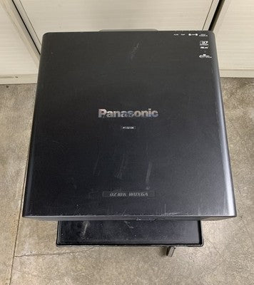 Panasonic PT-DZ10KU WUXGA DLP Lamp Projector 172 Lamp Hours - No Lens No Remote