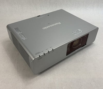 Panasonic PT-F200U LCD Projector No Remote 1831 Lamp Hours