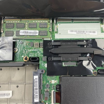 Lenovo ThinkPad T460 14" i5-6300U 2.40 GHz 8 GB RAM No SSD/OS/AC - Bottom Panel