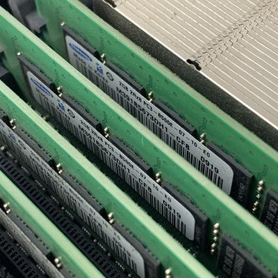 Apple A1279 XServe 2009 Server 2x Xeon E5520 2.26 GHz 24 GB Ram ODD No OS No HDD