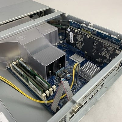 Synology SA3600 12-Bay NAS 32 GB RAM M2D20 SAS12G_CARD Tested Reset No HDD
