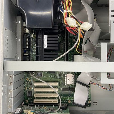 Gateway G6-300 MT Intel Pentium II 300 MHz 256MB RAM No HDD No OS