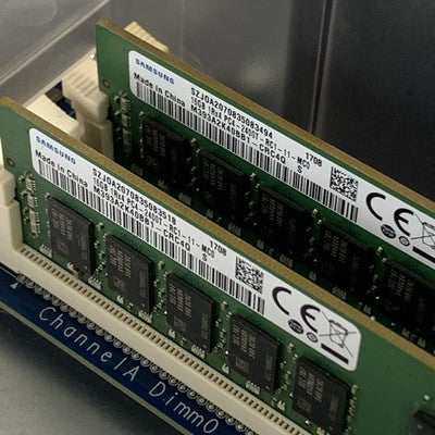 Synology SA3600 12-Bay NAS 32 GB RAM M2D20 SAS12G_CARD Tested Reset No HDD