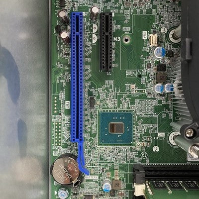 Dell OptiPlex 5050 SFF Intel Core i7-7700 3.6GHz 1x8GB RAM No HDD No OS