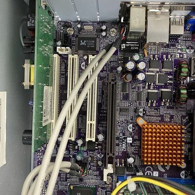 eMachines T2341 MT AMD Athlon XP 2400T 2GHz 384MB RAM No HDD No OS
