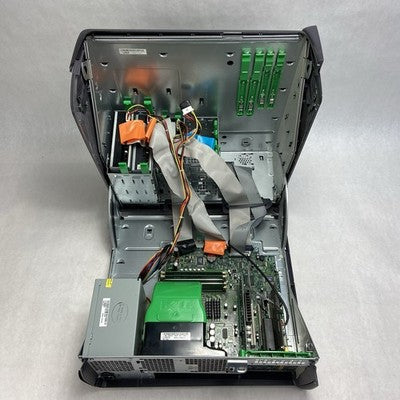 Dell Dimension 8250 MT Intel Pentium 4 2.4Ghz 512MB RAM No HDD No OS P73