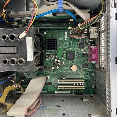 Dell Optiplex GX520 MT Intel Pentium D 2.8GHz 512MB RAM No HDD No OS
