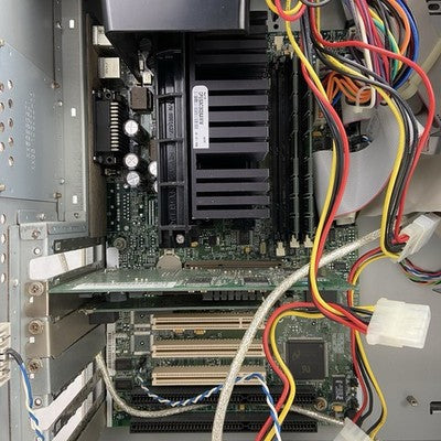 Gateway 2000 E3110 MT Intel Pentium II 266MHz 512MB RAM No HDD No OS GB0010