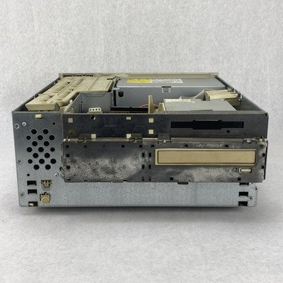 Apple M3979 Power Macintosh 7300/200 - No HDD No OS
