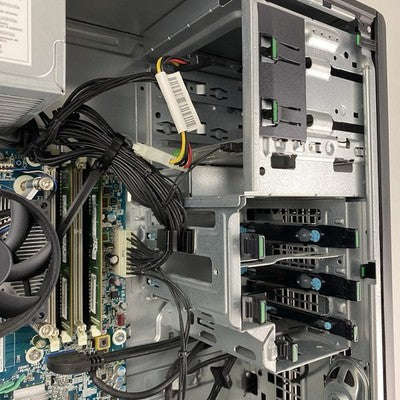 HP Z230 MT Intel Core i3-4130 3.8GHz 2x4GB RAM No HDD No OS