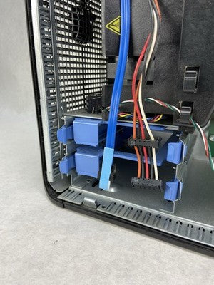 Dell Optiplex 780 MT Intel Core 2 Quad Q9400 2.66GHz 4GB RAM No HDD No OS