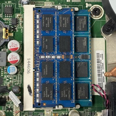 Lenovo ThinkCentre M73 Micro Pentium G3220T 2.6GHz 2x4GB RAM No HDD/OS/AC