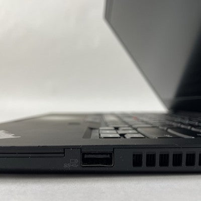 Lenovo ThinkPad T490 14" i5-8365U 1.60 GHz 8 GB RAM No SSD/OS/AC - Bad Hinge